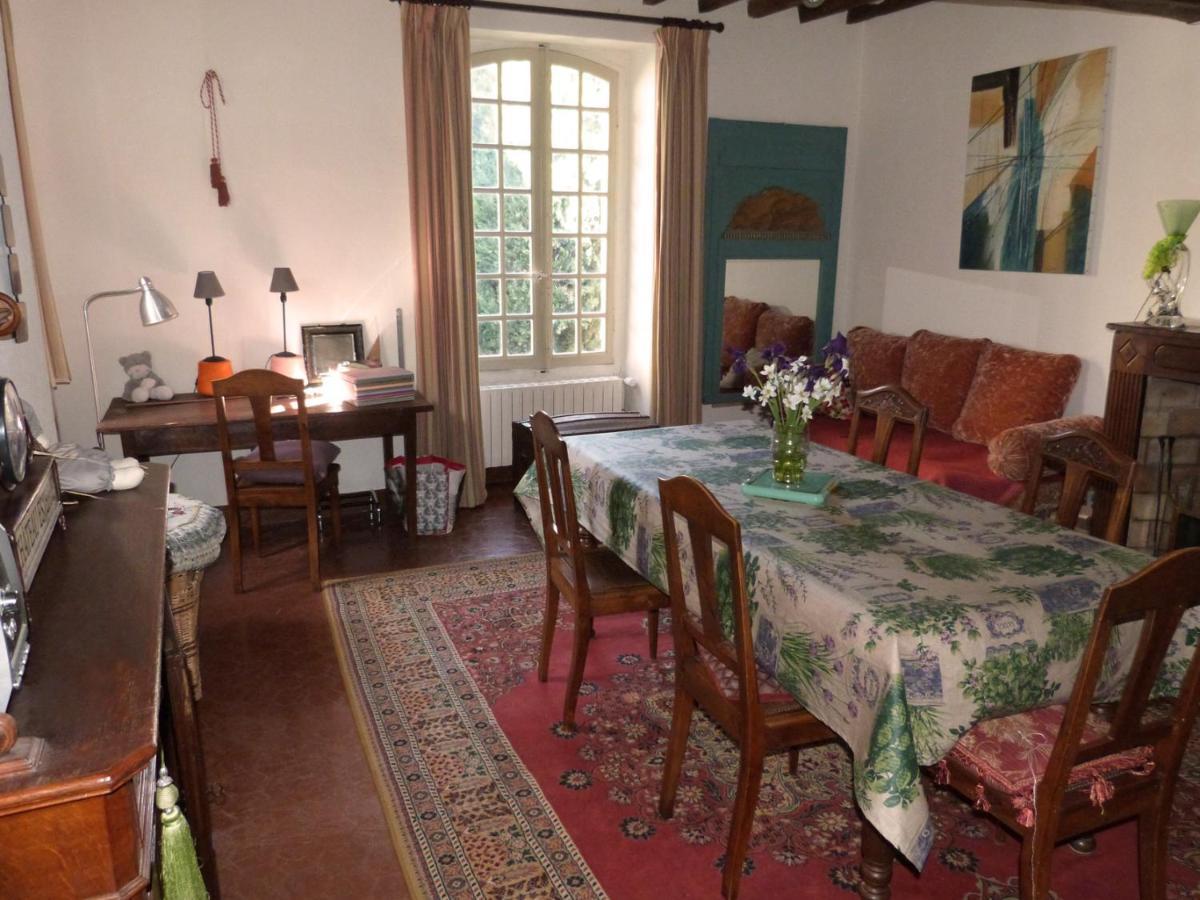 Au Coeur De La Cite Medievale Bed & Breakfast Везон ла Ромен Екстериор снимка